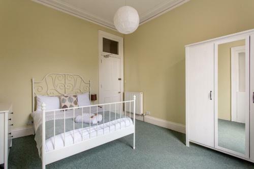 Apartamento Altido Spacious 3-bed By The Meadows