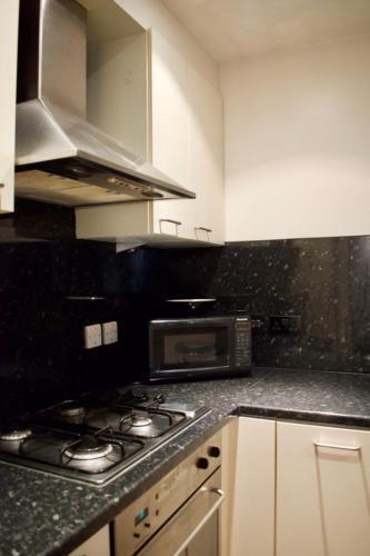 Bright Apartment On The Grassmarket Sleeps 2