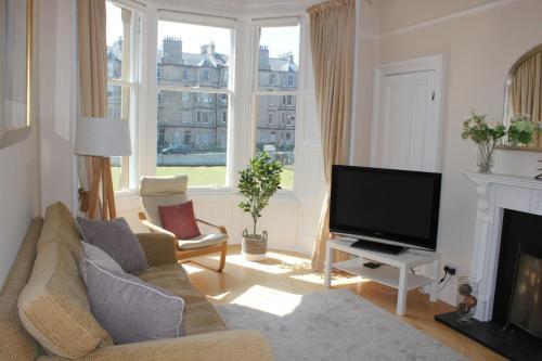 Apartamento Sunny First Floor Stockbridge Flat