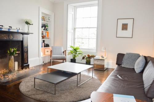 Beautiful Edinburgh Apartment In Stockbridge