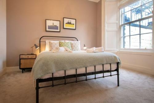 Apartamento Beautifully Modernised New Town Home Sleeps 6