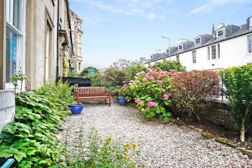 Hostal Emmaus Guest House Edinburgh