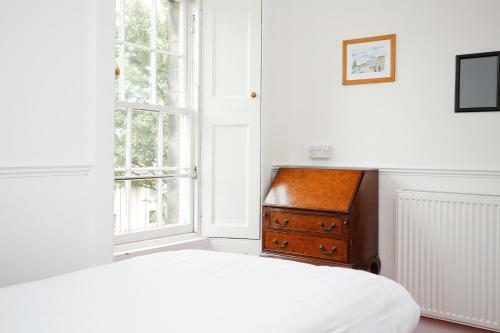 Hostal Emmaus Guest House Edinburgh