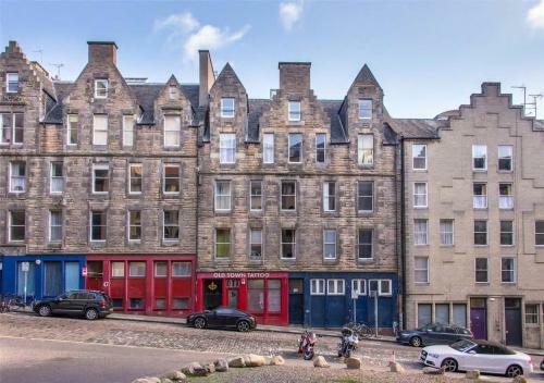 Altido Edinburgh Spacious Apartment - Royal Mile
