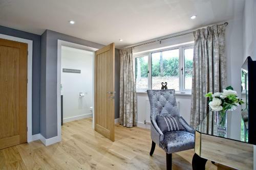 Cedar Lodge, South View Lodges, Exeter