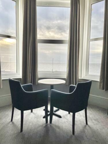 Exmouth Beach Hotel