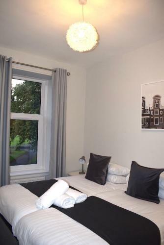 Kelpies Serviced Apartments- Victoria