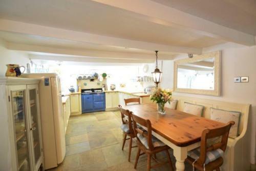 Bridge Cottage