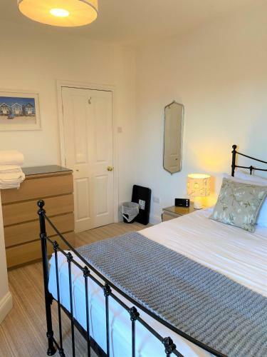Hostal Abbots Leigh