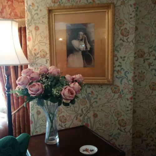Posada Tweeddale Arms Hotel