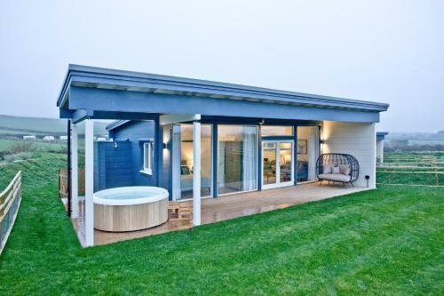 Rafters Lodge, Nr Saunton