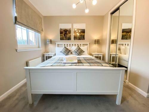 Modern Luxury 2bed Scottish Home