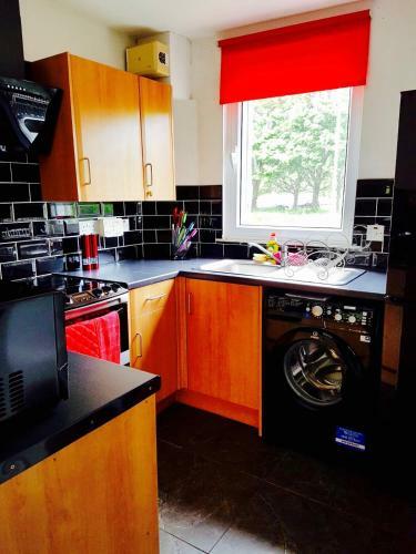 Glasgow City Centre Primo 2 Bed Apartment With Parking