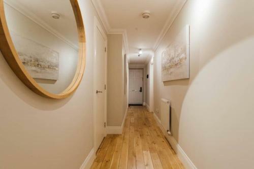 Glasgow Central Luxury Apartment