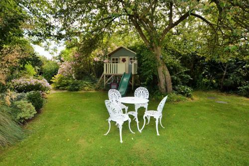 Woodside Cottage