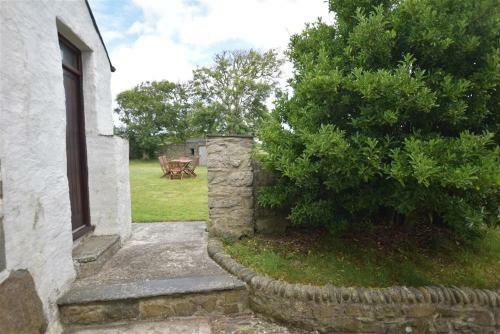 Panteurig Farmhouse