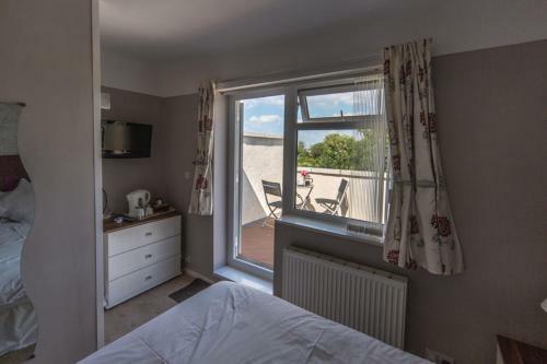 Hostal Wyngate Guest House