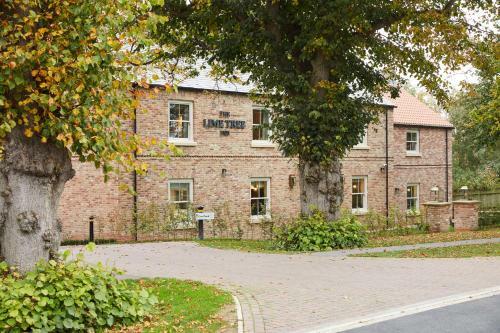 Hotel The Lime Tree Inn