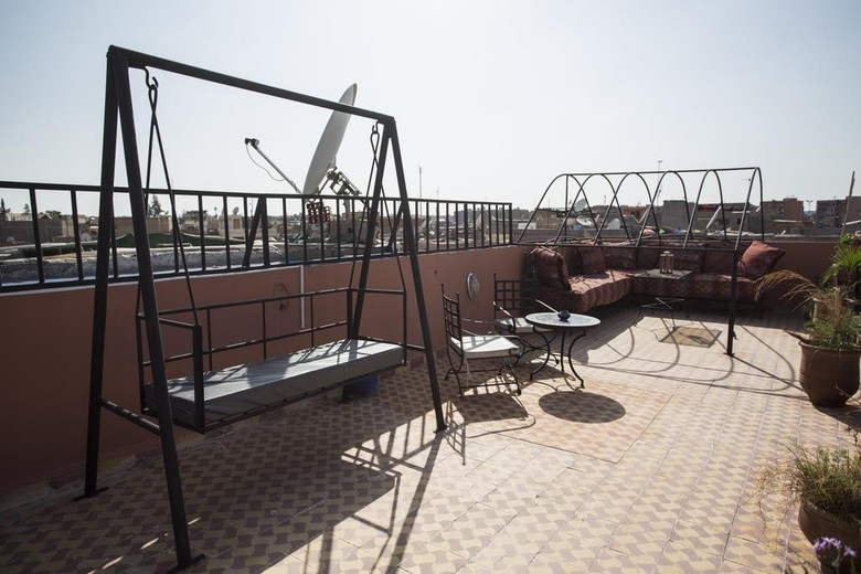 Riad Losra