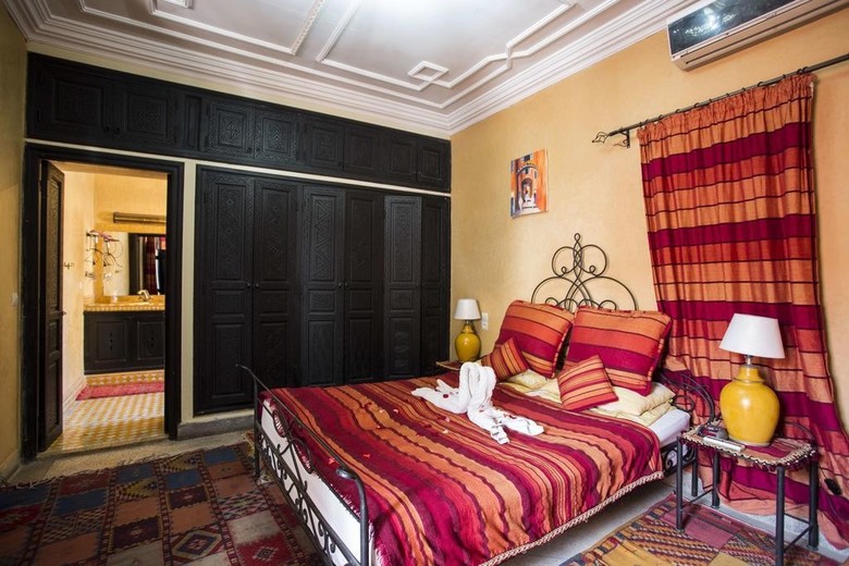 Riad Losra