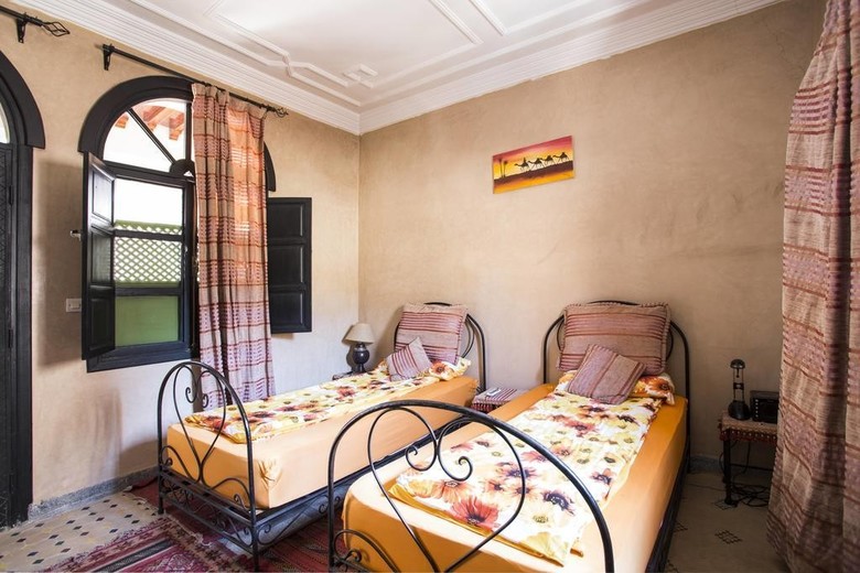 Riad Losra