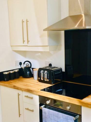 Spacious Apartment In The Heart Of St Leonards
