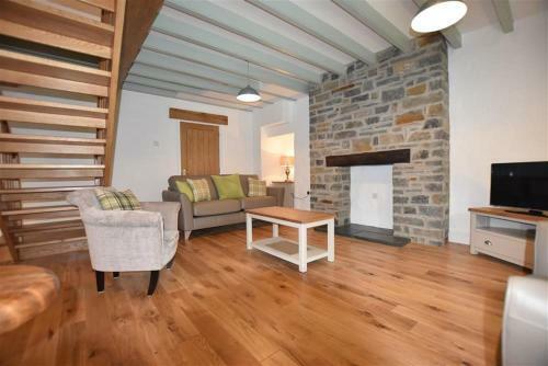 The Old Farmhouse Kitchen