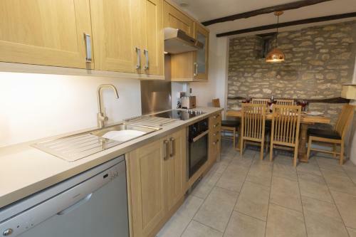 Kirkdale Cottage