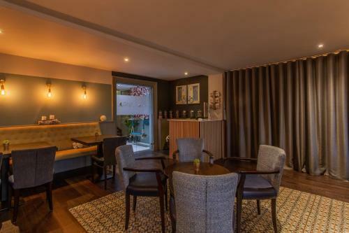 Riva Boutique Hotel
