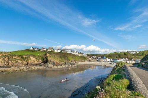 Hafan Y Traeth (sandy Haven)