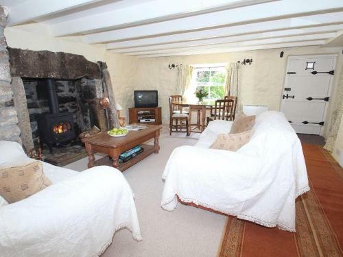 Woodpecker Cottage