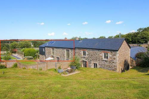 Pennare Barton Large Barn
