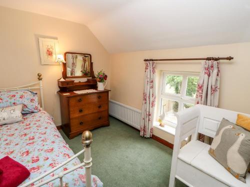 Isaacs Cottage
