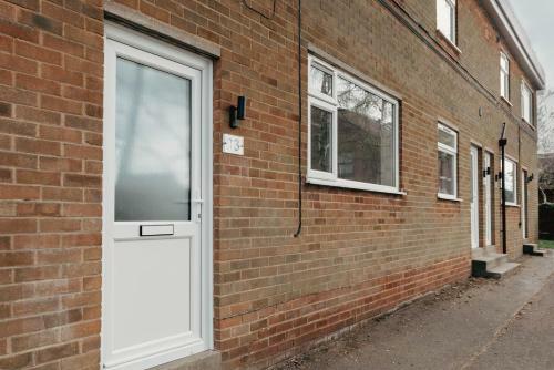Arlan Apartments - Hinckley By Paym�n Club