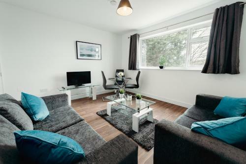 Arlan Apartments - Hinckley By Paym�n Club