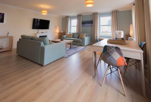 Marina View Apartment