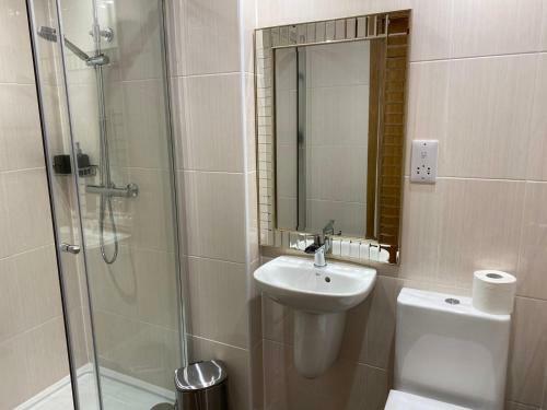 Waverley Inn Holiday Apartments