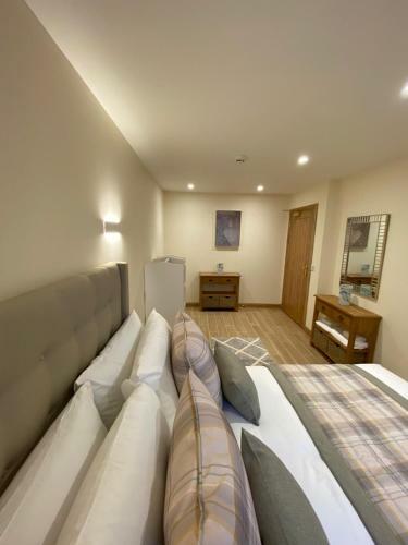 Waverley Inn Holiday Apartments