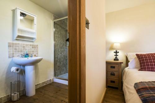 Foxglove - Luxurious Barn Conversion - Blossom Farm