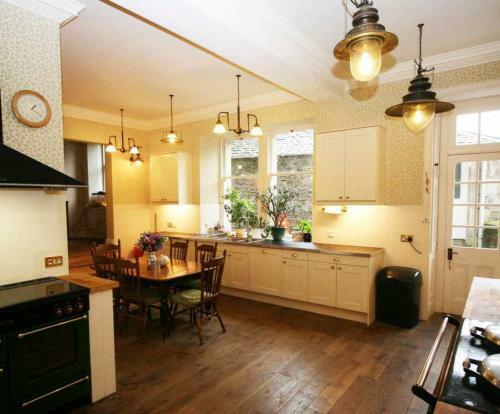 Jedburgh Chateau Sleeps 26