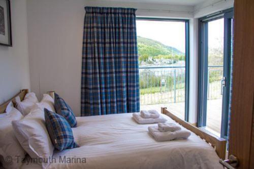 Taymouth Marina-9 Lawers View