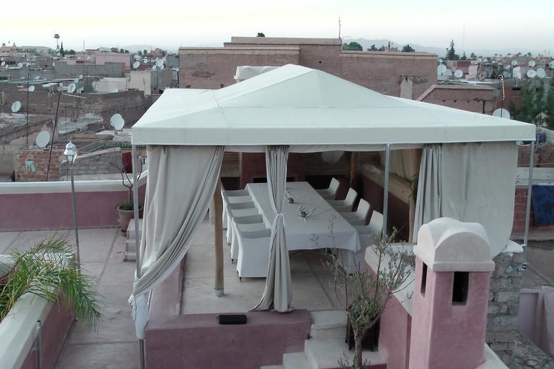 Riad Anayela