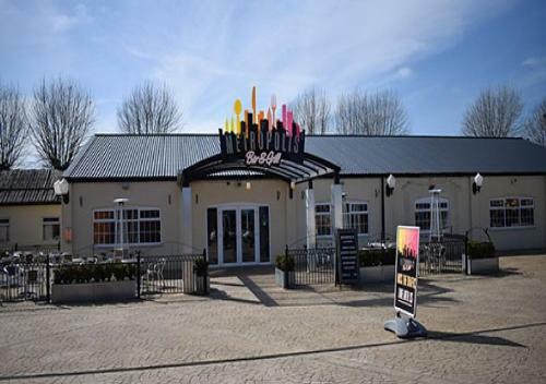 Beechgrove Flamingoland
