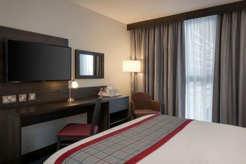 Hotel Ramada By Wyndham Leeds East