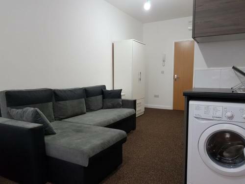 Showcase Apartments - Highcross House