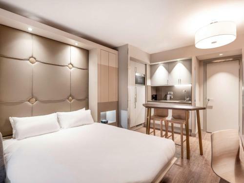 Aparthotel Adagio Leicester