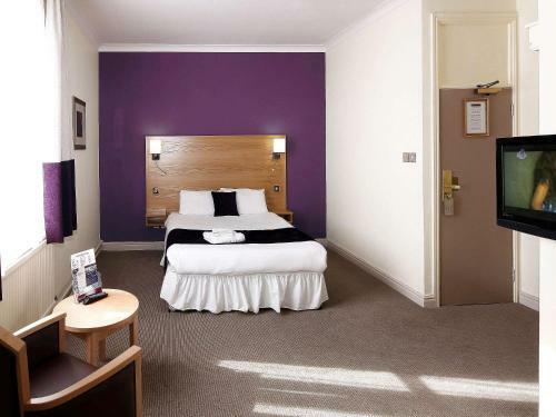 Mercure Chester North Woodhey House Hotel