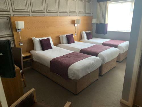 Mercure Chester North Woodhey House Hotel