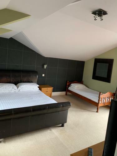 Hotel Lake Lounge Rooms