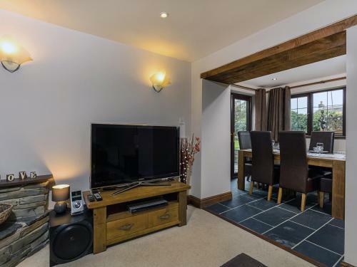White Hart Cottage